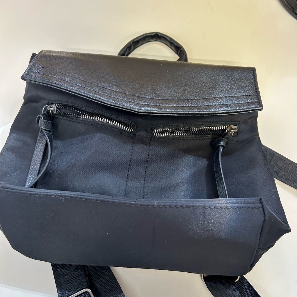 Botkier New York Black Backpack - Picture 5 of 9